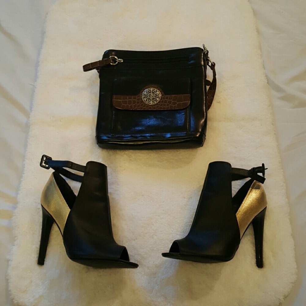 Gold and black peep toe